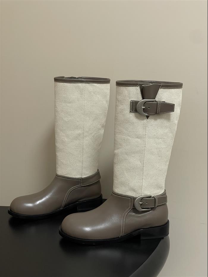 20251128175425326 390